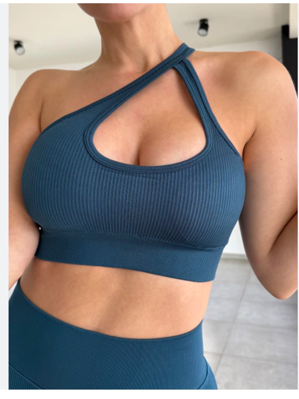 Brand New Teal Colored One Strap Fitness Bra Top